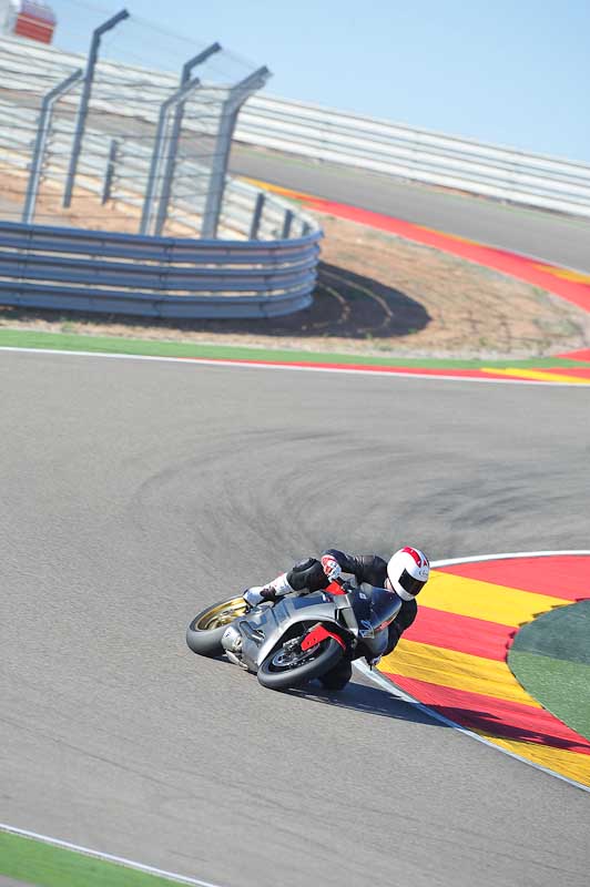 aragon;motorbikes;no limits;peter wileman photography;spain;trackday;trackday digital images
