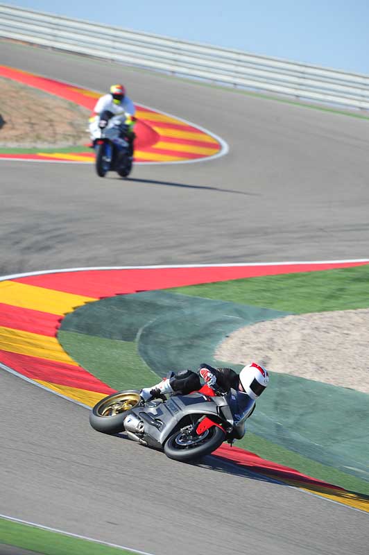 aragon;motorbikes;no limits;peter wileman photography;spain;trackday;trackday digital images