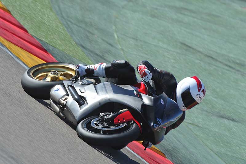 aragon;motorbikes;no limits;peter wileman photography;spain;trackday;trackday digital images