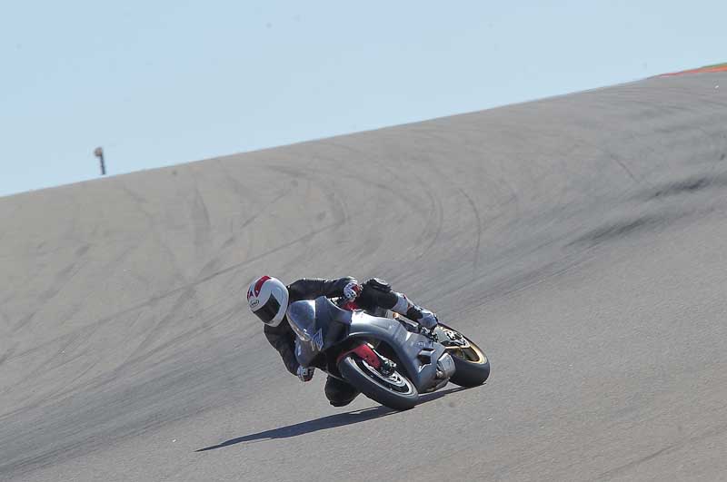 aragon;motorbikes;no limits;peter wileman photography;spain;trackday;trackday digital images