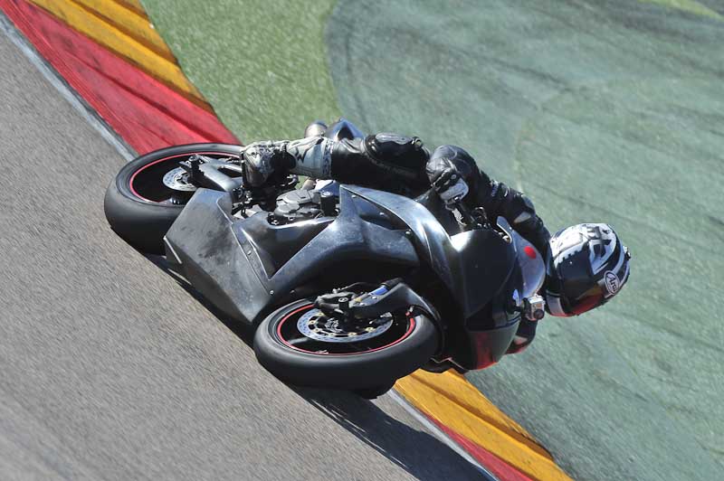 aragon;motorbikes;no limits;peter wileman photography;spain;trackday;trackday digital images