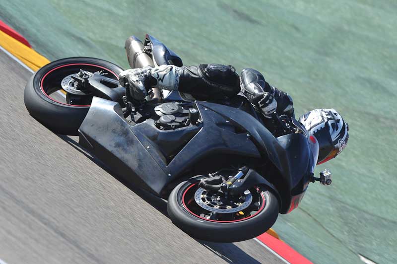 aragon;motorbikes;no limits;peter wileman photography;spain;trackday;trackday digital images