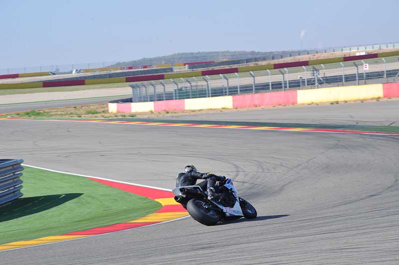 aragon;motorbikes;no limits;peter wileman photography;spain;trackday;trackday digital images