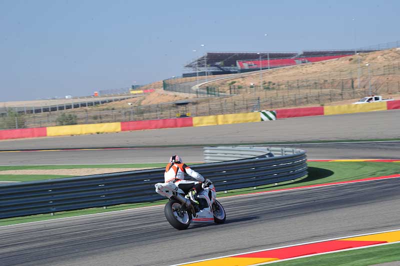 aragon;motorbikes;no limits;peter wileman photography;spain;trackday;trackday digital images