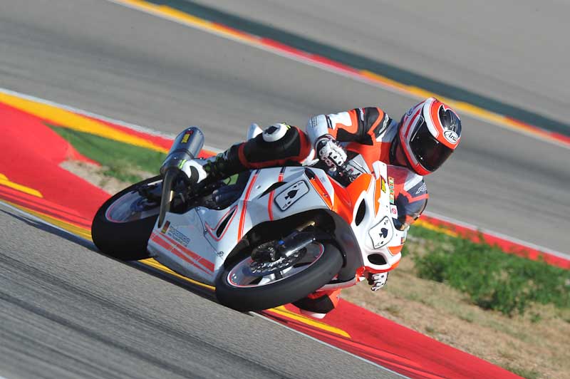 aragon;motorbikes;no limits;peter wileman photography;spain;trackday;trackday digital images