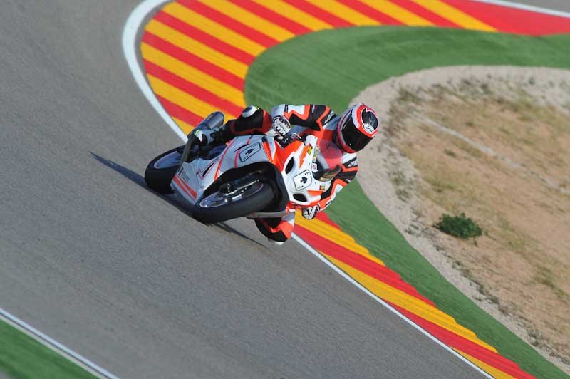 aragon;motorbikes;no limits;peter wileman photography;spain;trackday;trackday digital images