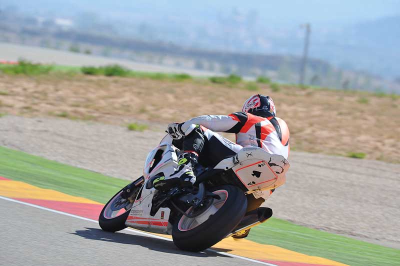 aragon;motorbikes;no limits;peter wileman photography;spain;trackday;trackday digital images