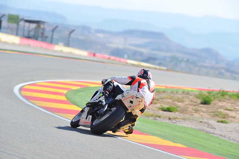 aragon;motorbikes;no limits;peter wileman photography;spain;trackday;trackday digital images