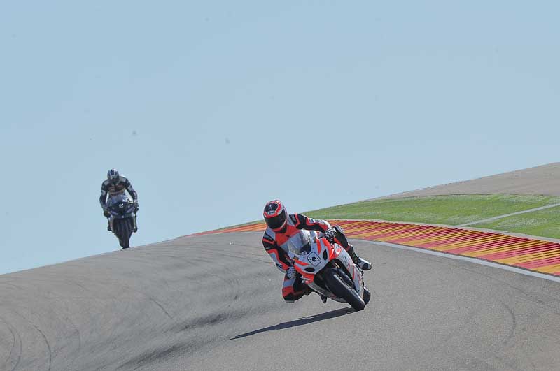aragon;motorbikes;no limits;peter wileman photography;spain;trackday;trackday digital images