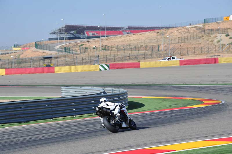 aragon;motorbikes;no limits;peter wileman photography;spain;trackday;trackday digital images