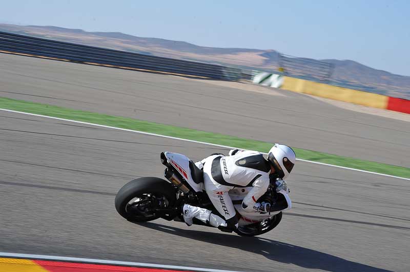 aragon;motorbikes;no limits;peter wileman photography;spain;trackday;trackday digital images