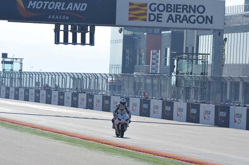 aragon;motorbikes;no limits;peter wileman photography;spain;trackday;trackday digital images