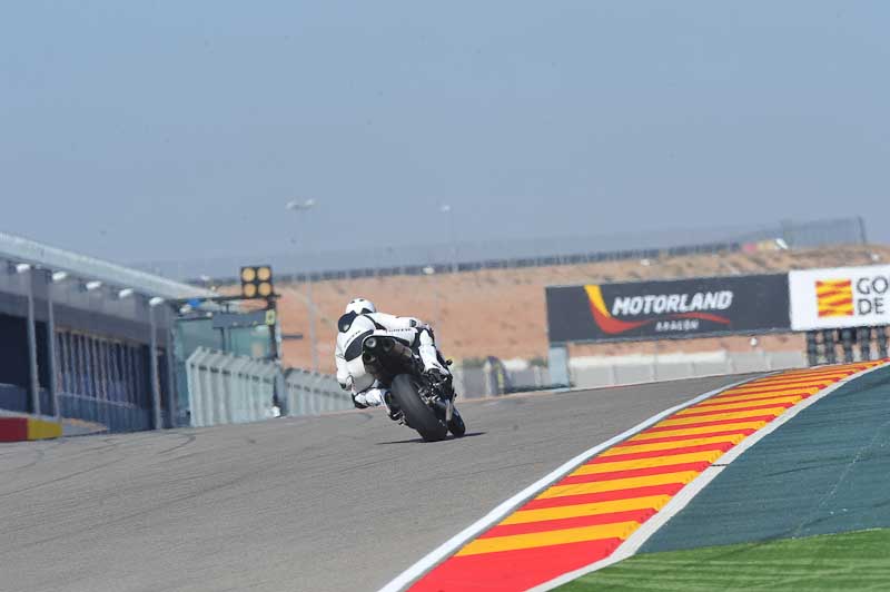 aragon;motorbikes;no limits;peter wileman photography;spain;trackday;trackday digital images