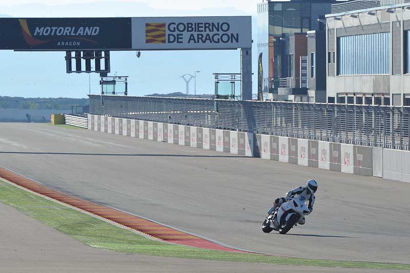 aragon;motorbikes;no limits;peter wileman photography;spain;trackday;trackday digital images