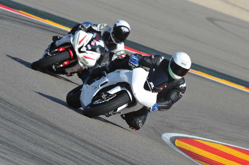 aragon;motorbikes;no limits;peter wileman photography;spain;trackday;trackday digital images