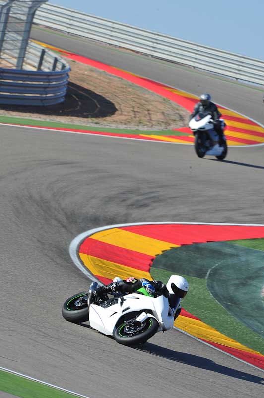 aragon;motorbikes;no limits;peter wileman photography;spain;trackday;trackday digital images