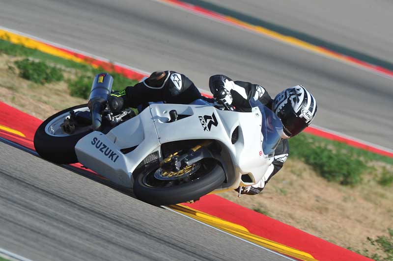 aragon;motorbikes;no limits;peter wileman photography;spain;trackday;trackday digital images