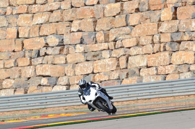 aragon;motorbikes;no limits;peter wileman photography;spain;trackday;trackday digital images