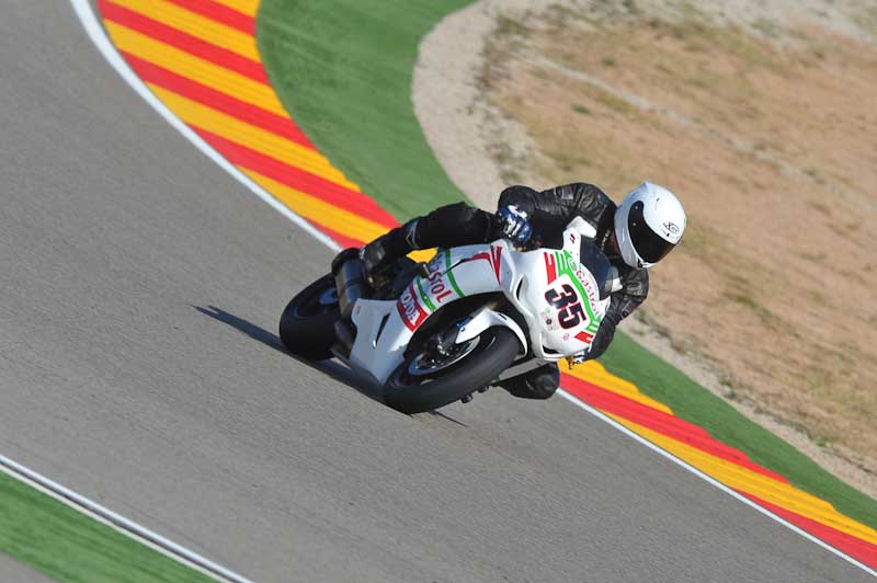 aragon;motorbikes;no limits;peter wileman photography;spain;trackday;trackday digital images