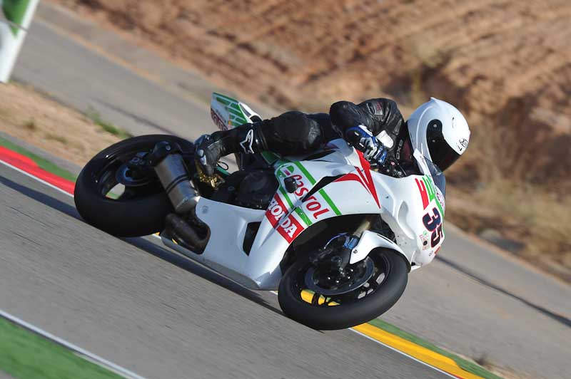 aragon;motorbikes;no limits;peter wileman photography;spain;trackday;trackday digital images
