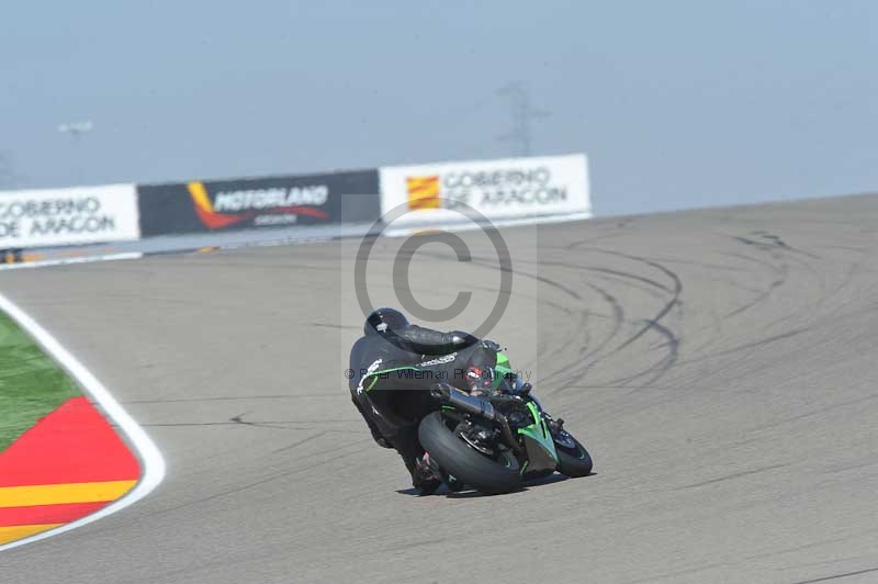 aragon;motorbikes;no limits;peter wileman photography;spain;trackday;trackday digital images