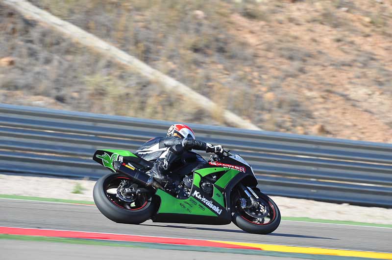 aragon;motorbikes;no limits;peter wileman photography;spain;trackday;trackday digital images
