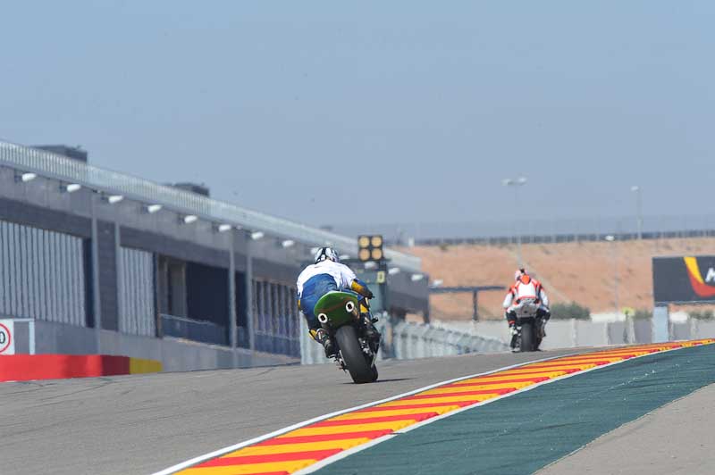 aragon;motorbikes;no limits;peter wileman photography;spain;trackday;trackday digital images