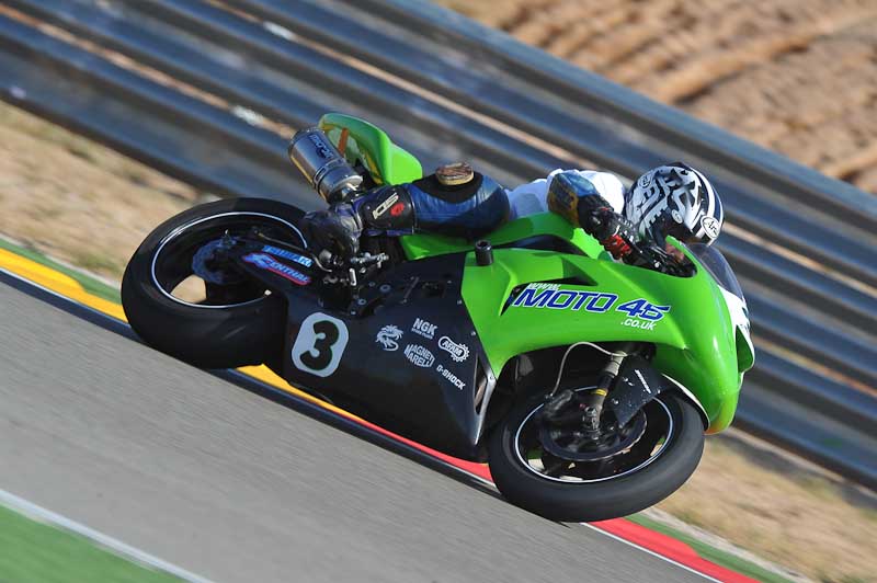 aragon;motorbikes;no limits;peter wileman photography;spain;trackday;trackday digital images