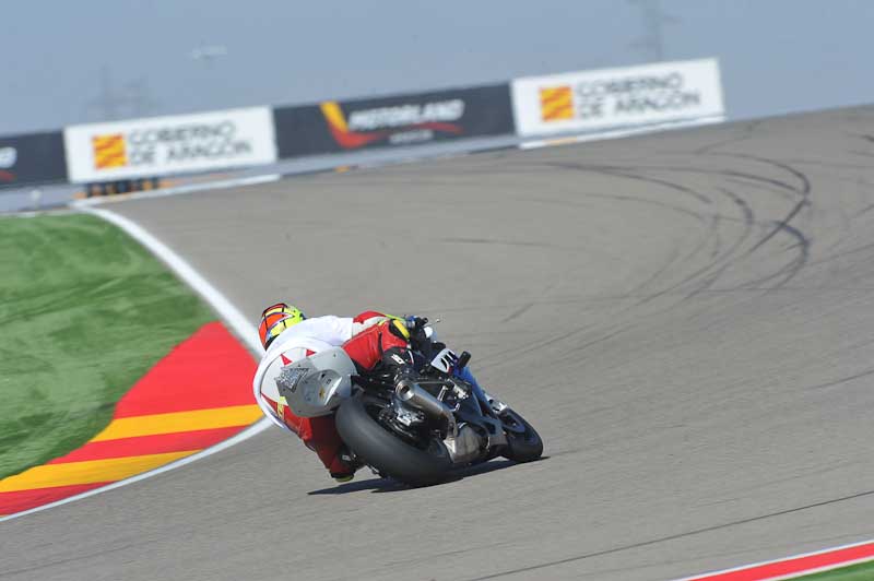 aragon;motorbikes;no limits;peter wileman photography;spain;trackday;trackday digital images