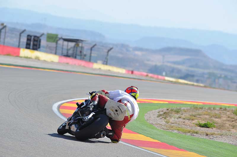 aragon;motorbikes;no limits;peter wileman photography;spain;trackday;trackday digital images