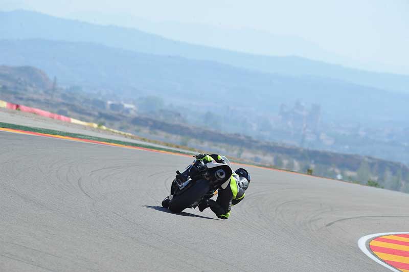 aragon;motorbikes;no limits;peter wileman photography;spain;trackday;trackday digital images