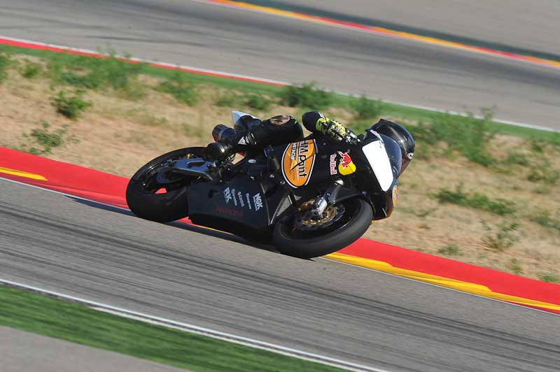 aragon;motorbikes;no limits;peter wileman photography;spain;trackday;trackday digital images
