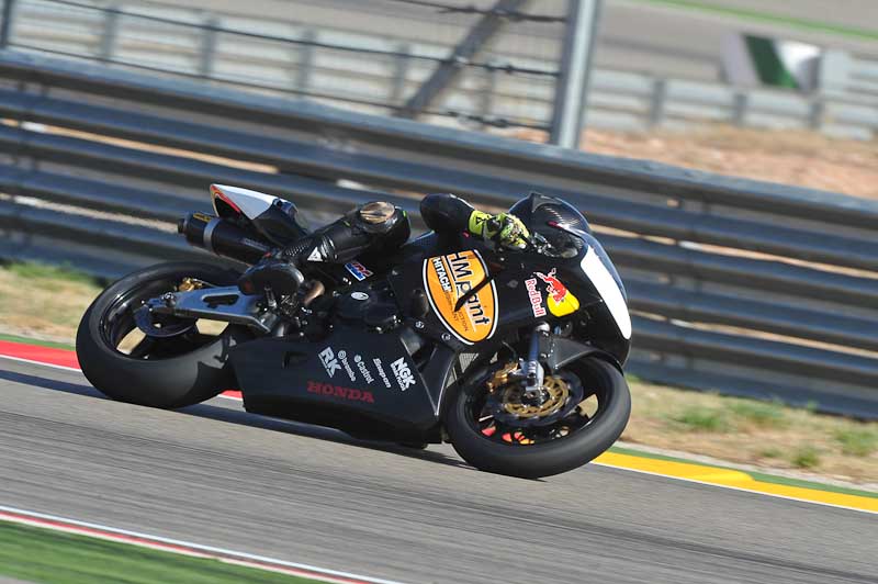 aragon;motorbikes;no limits;peter wileman photography;spain;trackday;trackday digital images