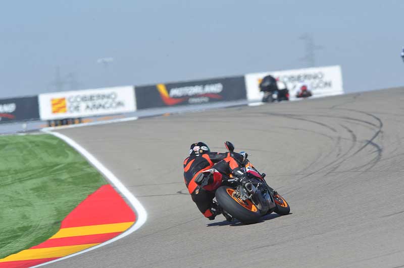 aragon;motorbikes;no limits;peter wileman photography;spain;trackday;trackday digital images