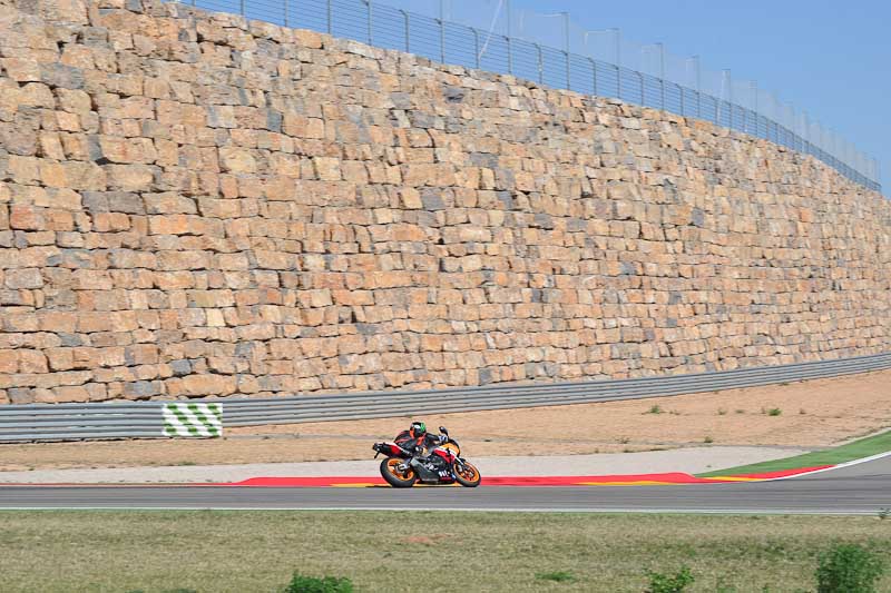 aragon;motorbikes;no limits;peter wileman photography;spain;trackday;trackday digital images