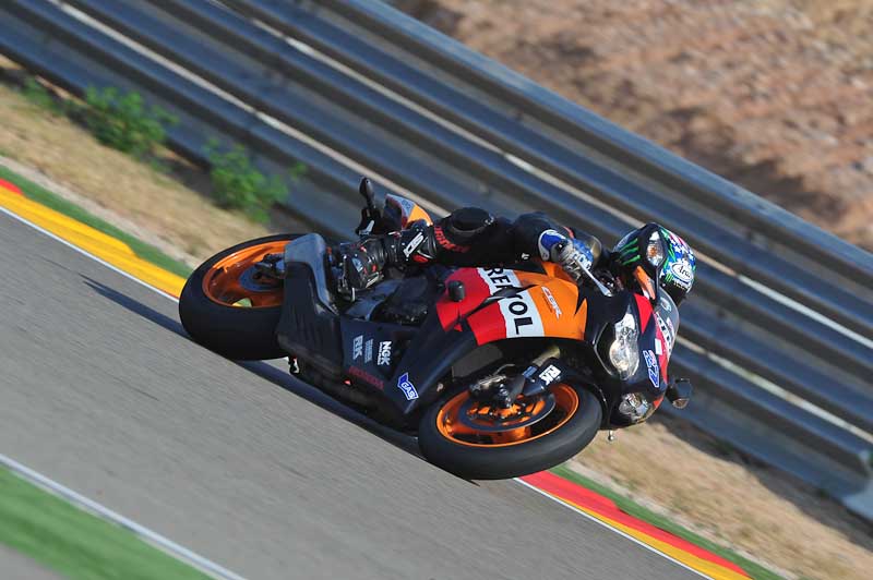 aragon;motorbikes;no limits;peter wileman photography;spain;trackday;trackday digital images