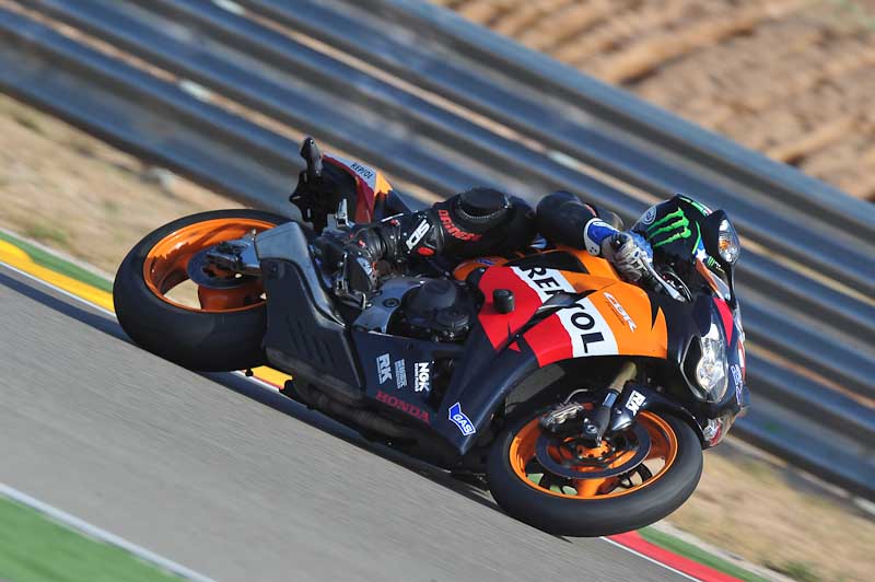 aragon;motorbikes;no limits;peter wileman photography;spain;trackday;trackday digital images