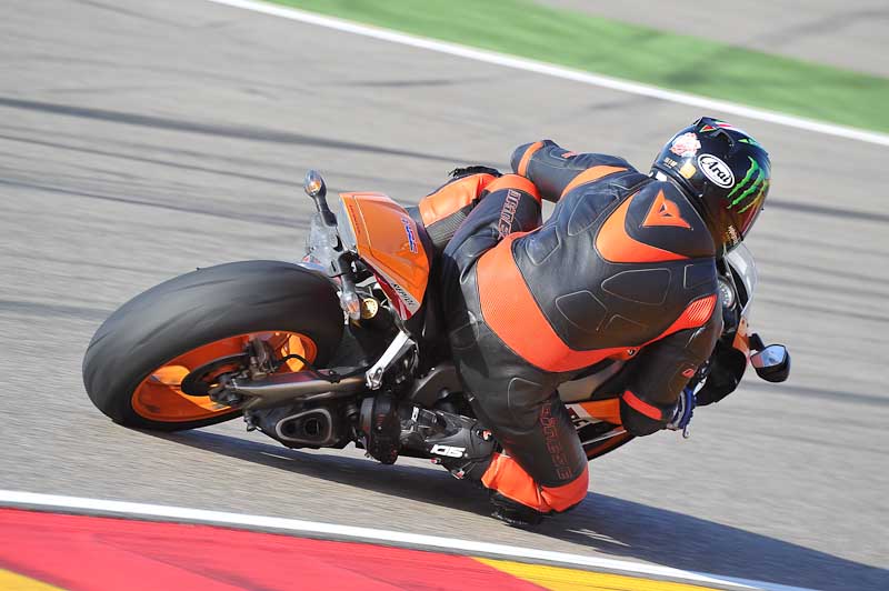 aragon;motorbikes;no limits;peter wileman photography;spain;trackday;trackday digital images