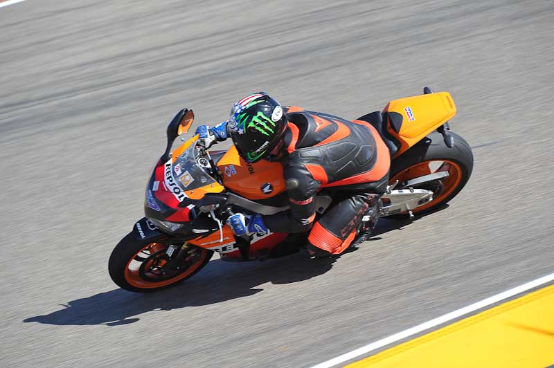 aragon;motorbikes;no limits;peter wileman photography;spain;trackday;trackday digital images