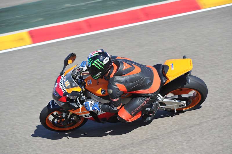 aragon;motorbikes;no limits;peter wileman photography;spain;trackday;trackday digital images