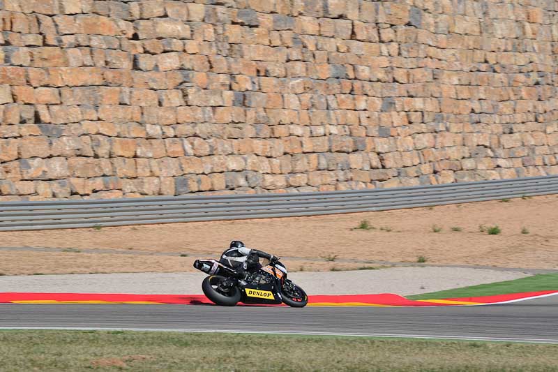 aragon;motorbikes;no limits;peter wileman photography;spain;trackday;trackday digital images