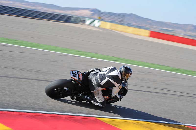 aragon;motorbikes;no limits;peter wileman photography;spain;trackday;trackday digital images