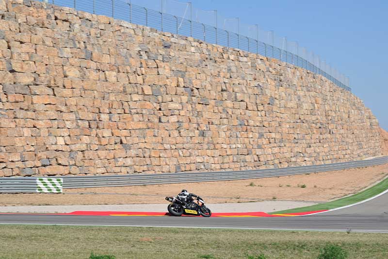 aragon;motorbikes;no limits;peter wileman photography;spain;trackday;trackday digital images