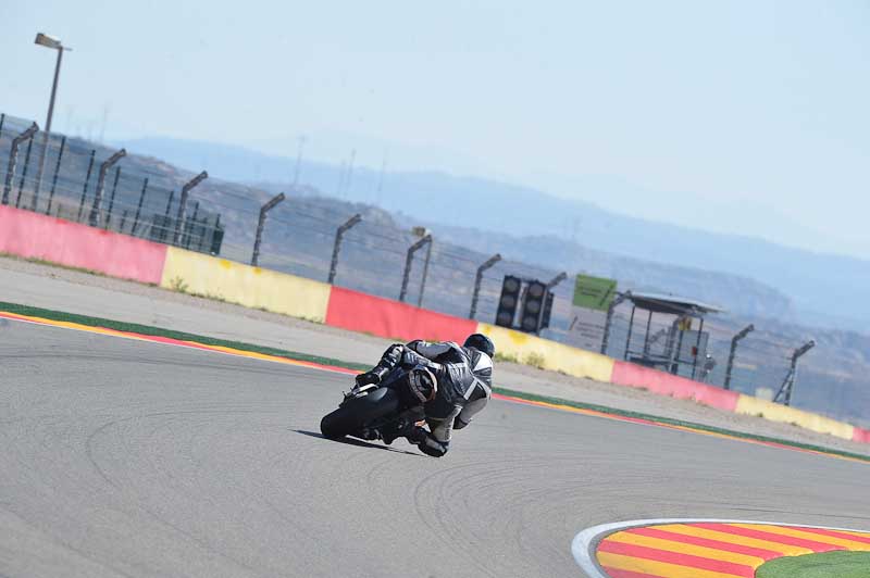 aragon;motorbikes;no limits;peter wileman photography;spain;trackday;trackday digital images