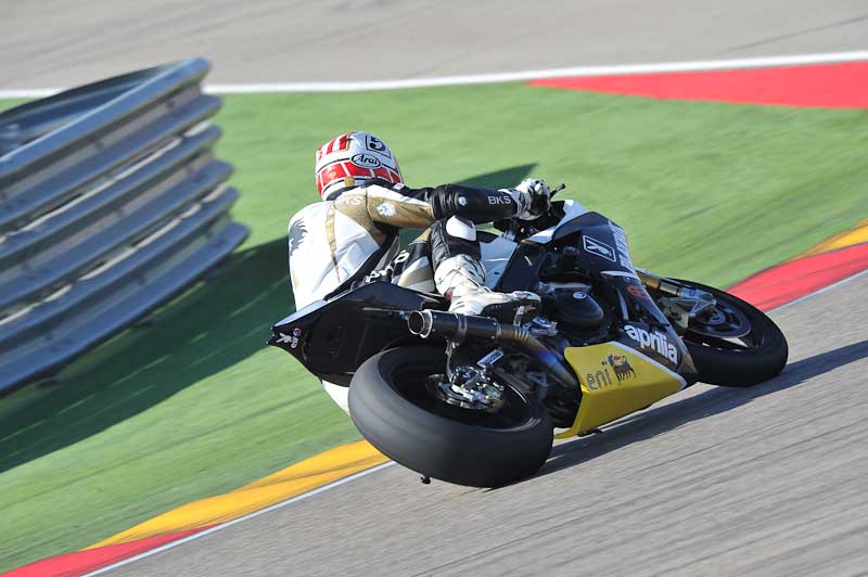aragon;motorbikes;no limits;peter wileman photography;spain;trackday;trackday digital images