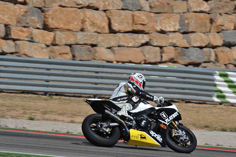 aragon;motorbikes;no limits;peter wileman photography;spain;trackday;trackday digital images