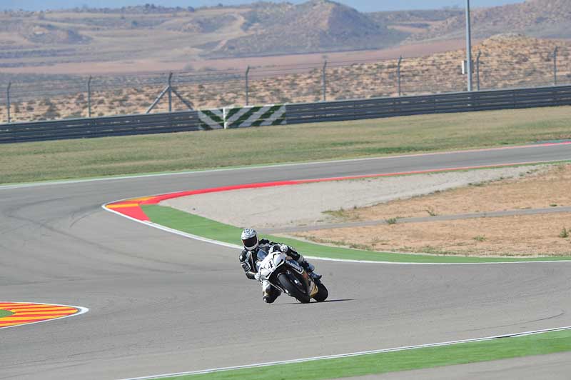 aragon;motorbikes;no limits;peter wileman photography;spain;trackday;trackday digital images
