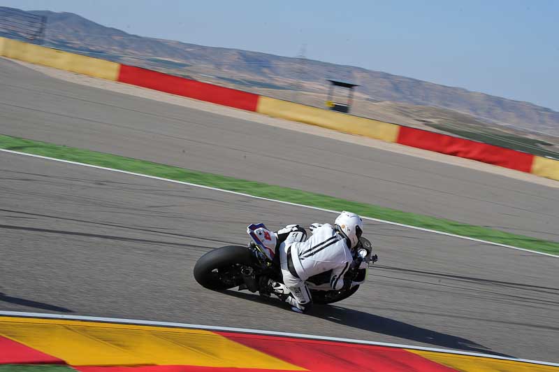 aragon;motorbikes;no limits;peter wileman photography;spain;trackday;trackday digital images