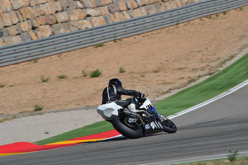 aragon;motorbikes;no limits;peter wileman photography;spain;trackday;trackday digital images