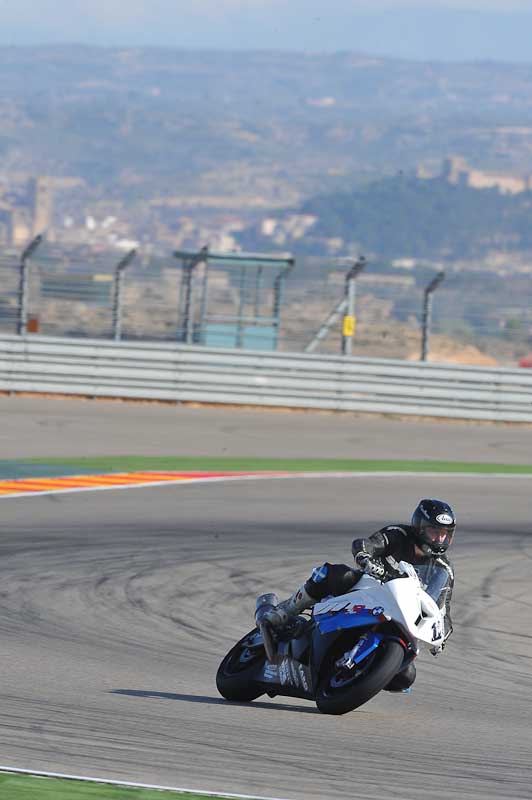 aragon;motorbikes;no limits;peter wileman photography;spain;trackday;trackday digital images